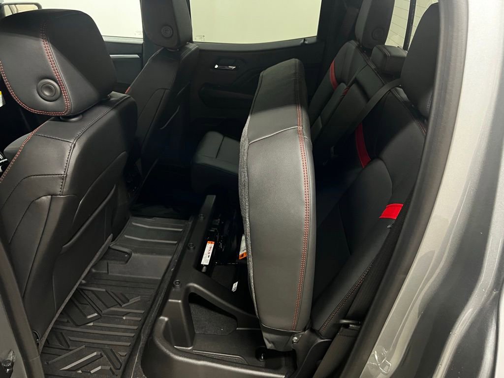 New 2026 Chevrolet Colorado Z71 w/ Z71 Convenience Package 2 image 35