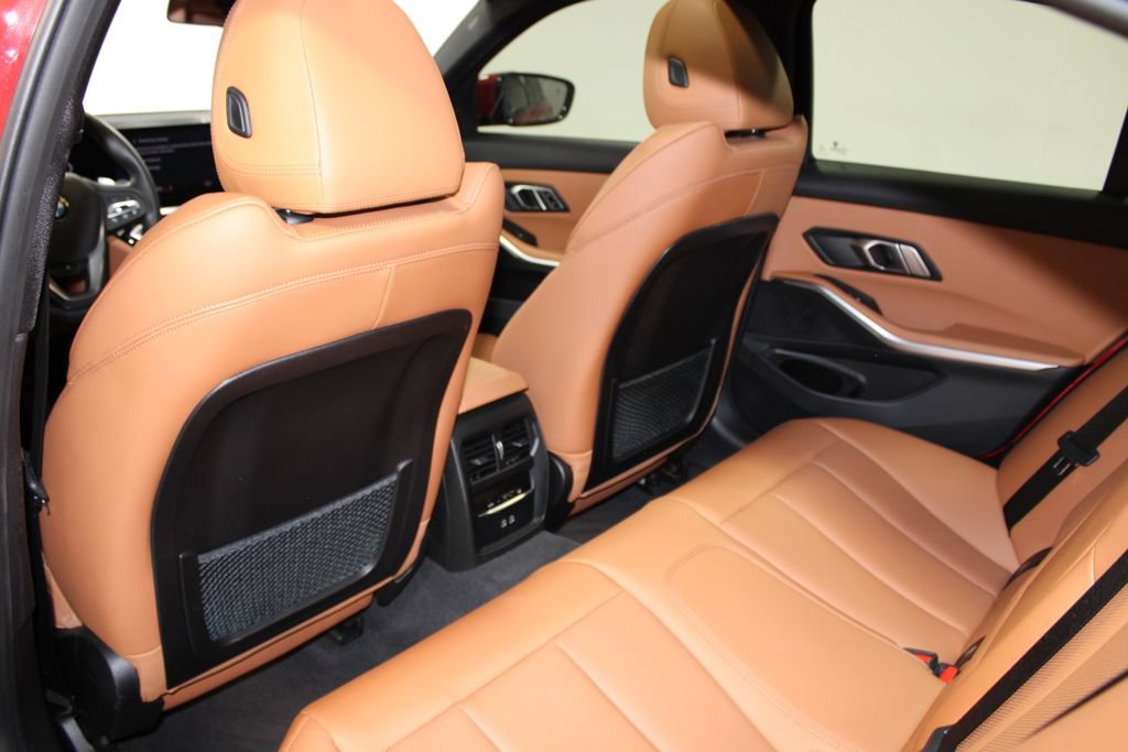 Used 2023 BMW 330i Sedan w/ Premium Package RWD image 23
