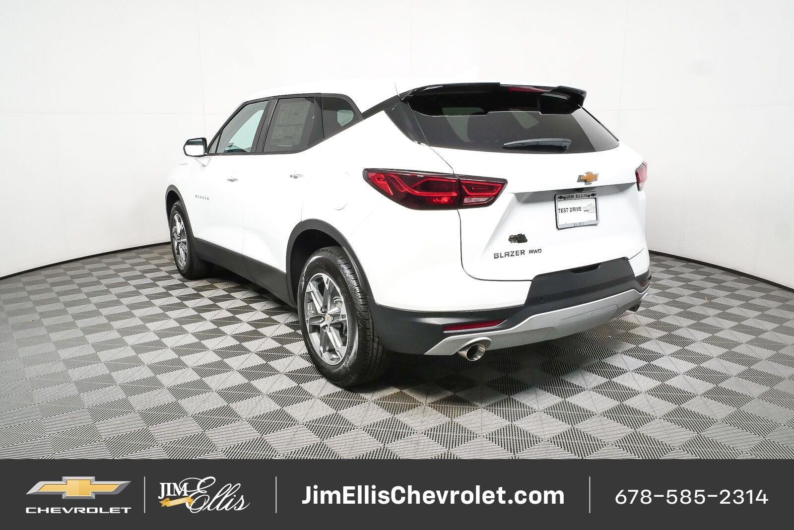 New 2026 Chevrolet Blazer LT w/ LPO, Floor Liner Package AWD/4WD image 28