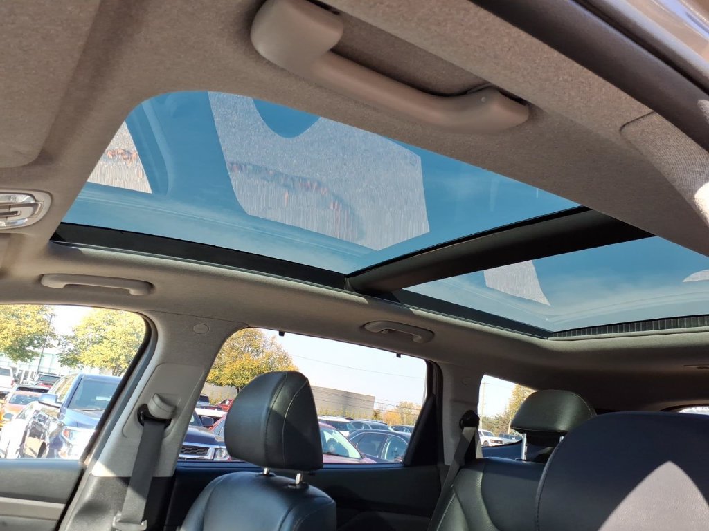 Used 2020 Hyundai Santa Fe Limited AWD/4WD image 11