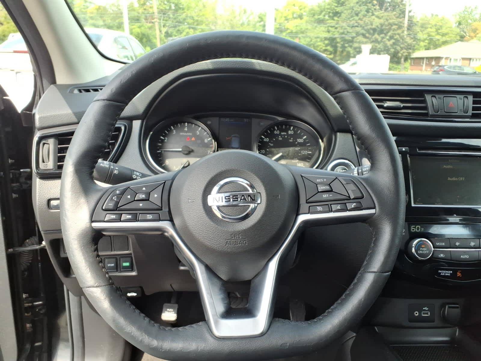 Certified 2020 Nissan Rogue Sport SV w/ All-Weather Package AWD/4WD image 24