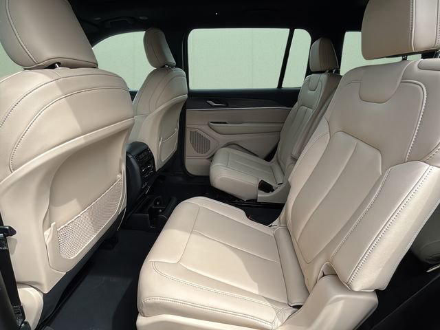 Certified 2023 Jeep Grand Cherokee L Limited image 15