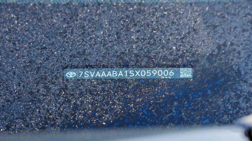 Used 2025 Toyota Sequoia SR5 image 34