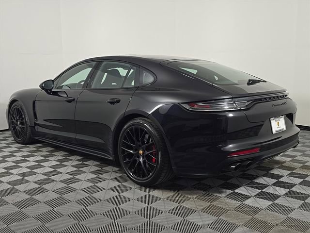 Certified 2023 Porsche Panamera GTS image 3
