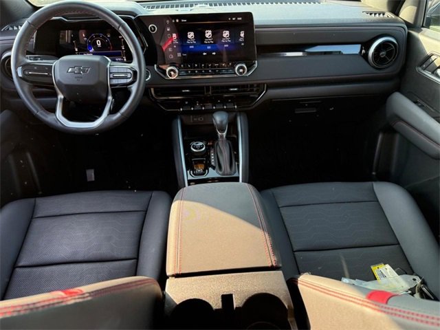 Used 2023 Chevrolet Colorado Z71 w/ Z71 Convenience Package 2 image 12