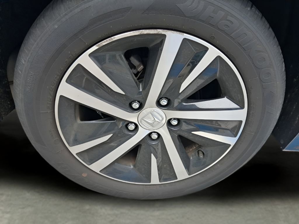 Certified 2024 Honda Civic LX image 27