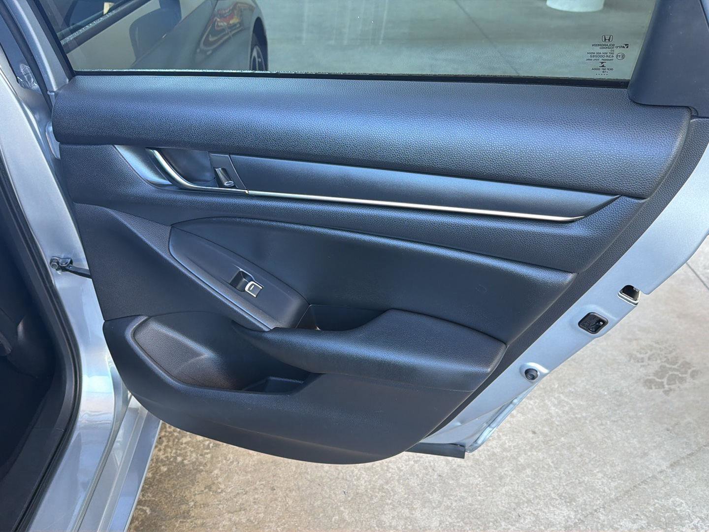 Used 2019 Honda Accord Sport image 15