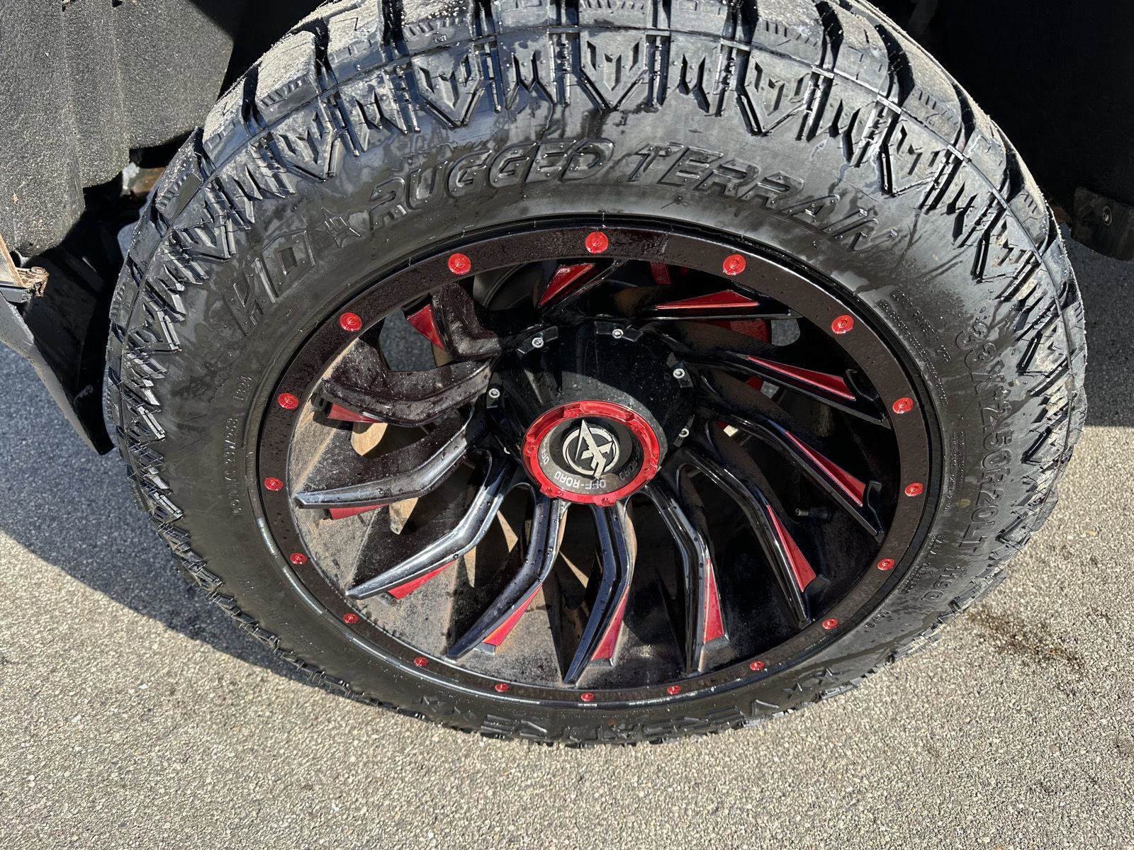 Used 2016 Chevrolet Silverado 2500 LTZ image 11