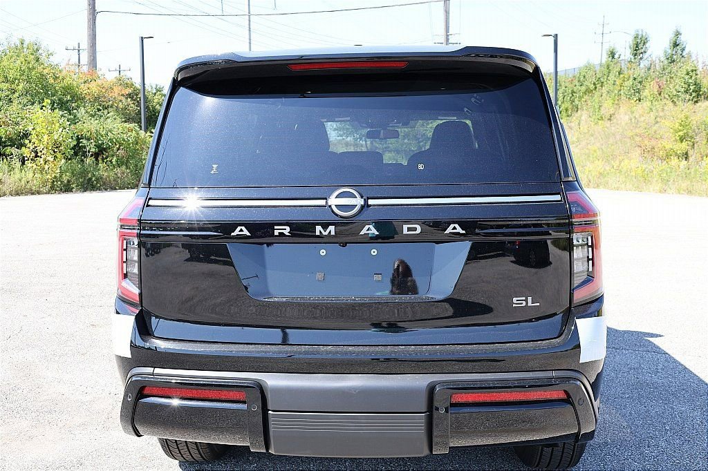 New 2026 Nissan Armada SL w/ Captain's Chari Seat Package image 4