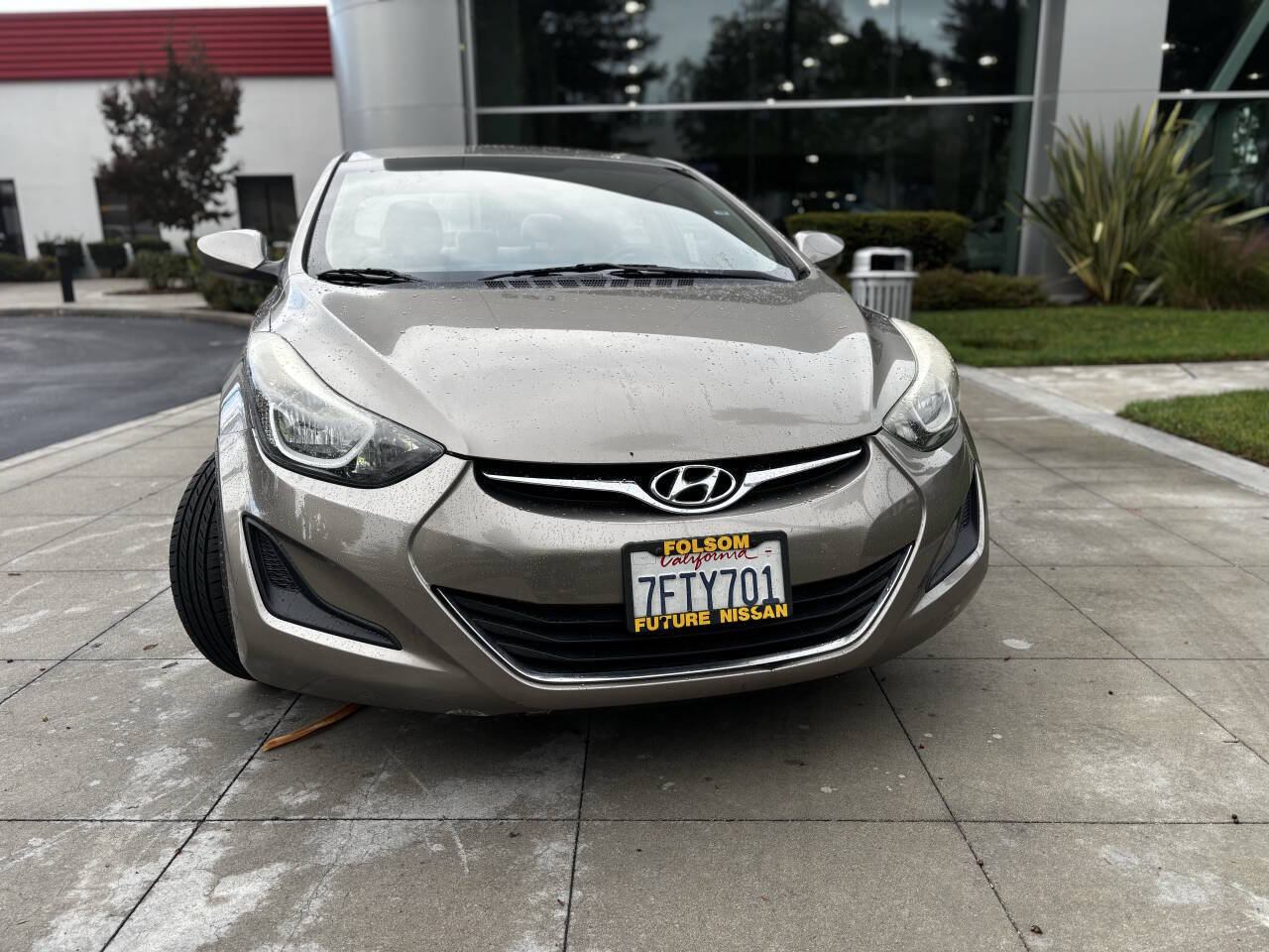 Used 2015 Hyundai Elantra SE FWD image 2