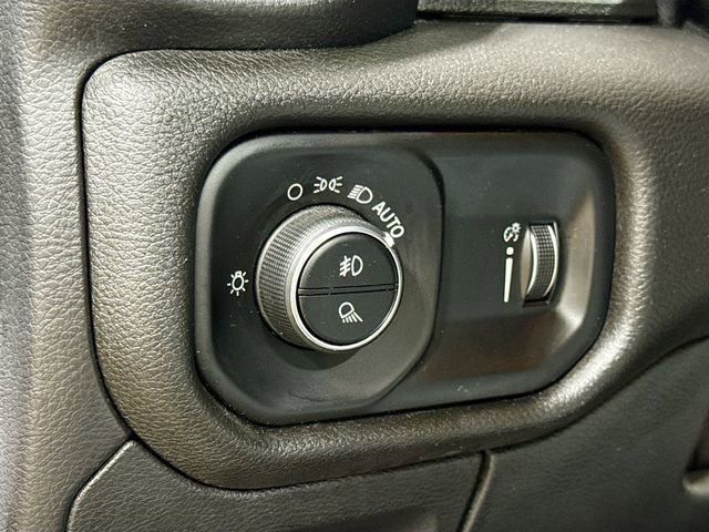 Used 2020 RAM 1500 Big Horn image 12