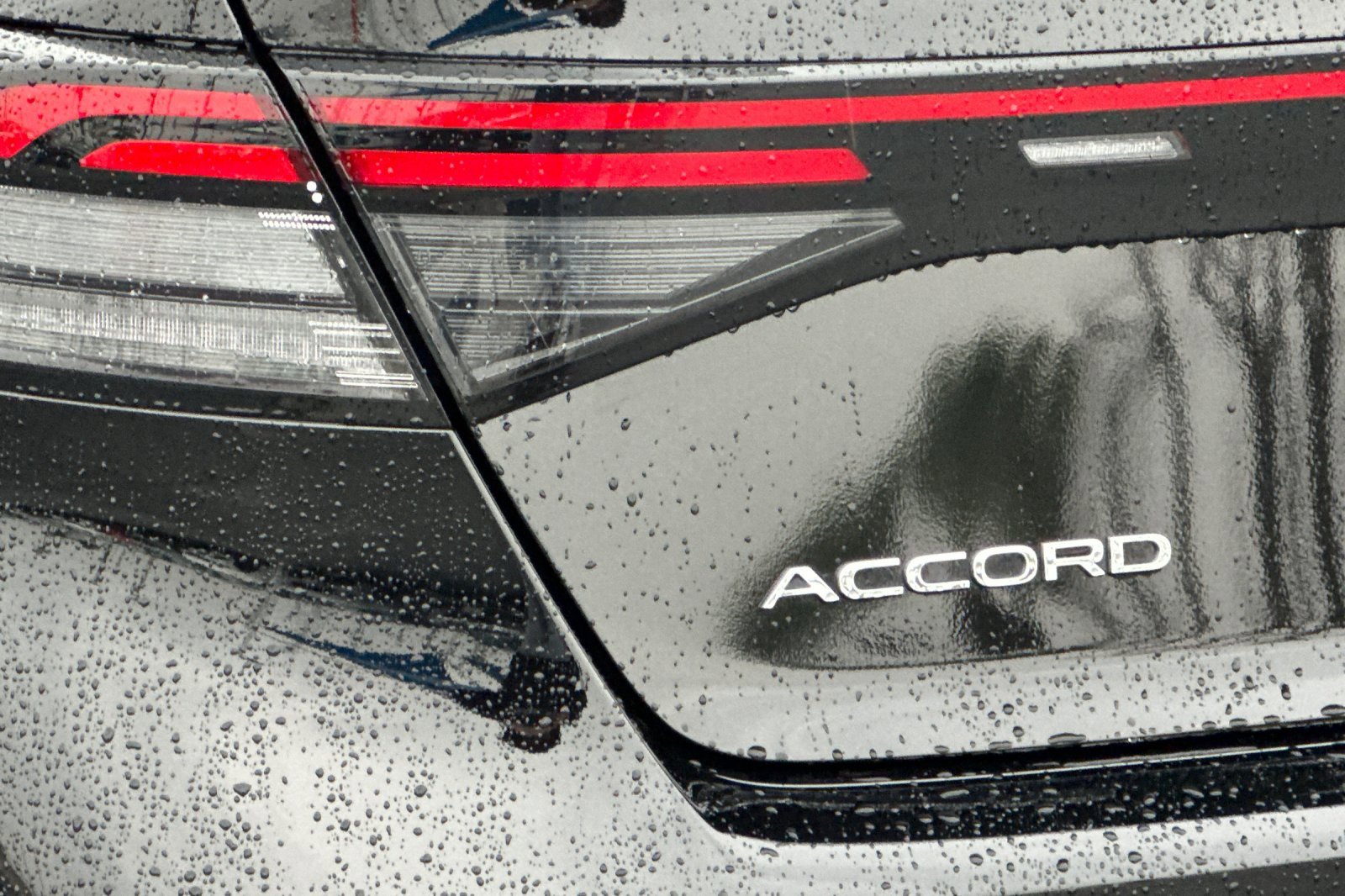 Certified 2025 Honda Accord SE image 26