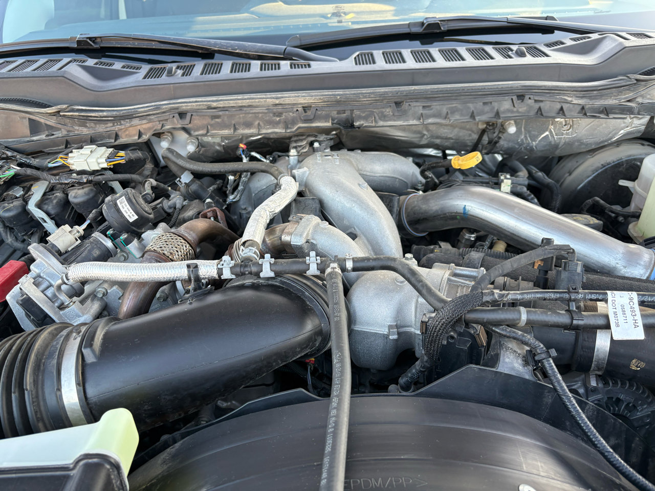 Used 2023 Ford F350 Lariat image 61