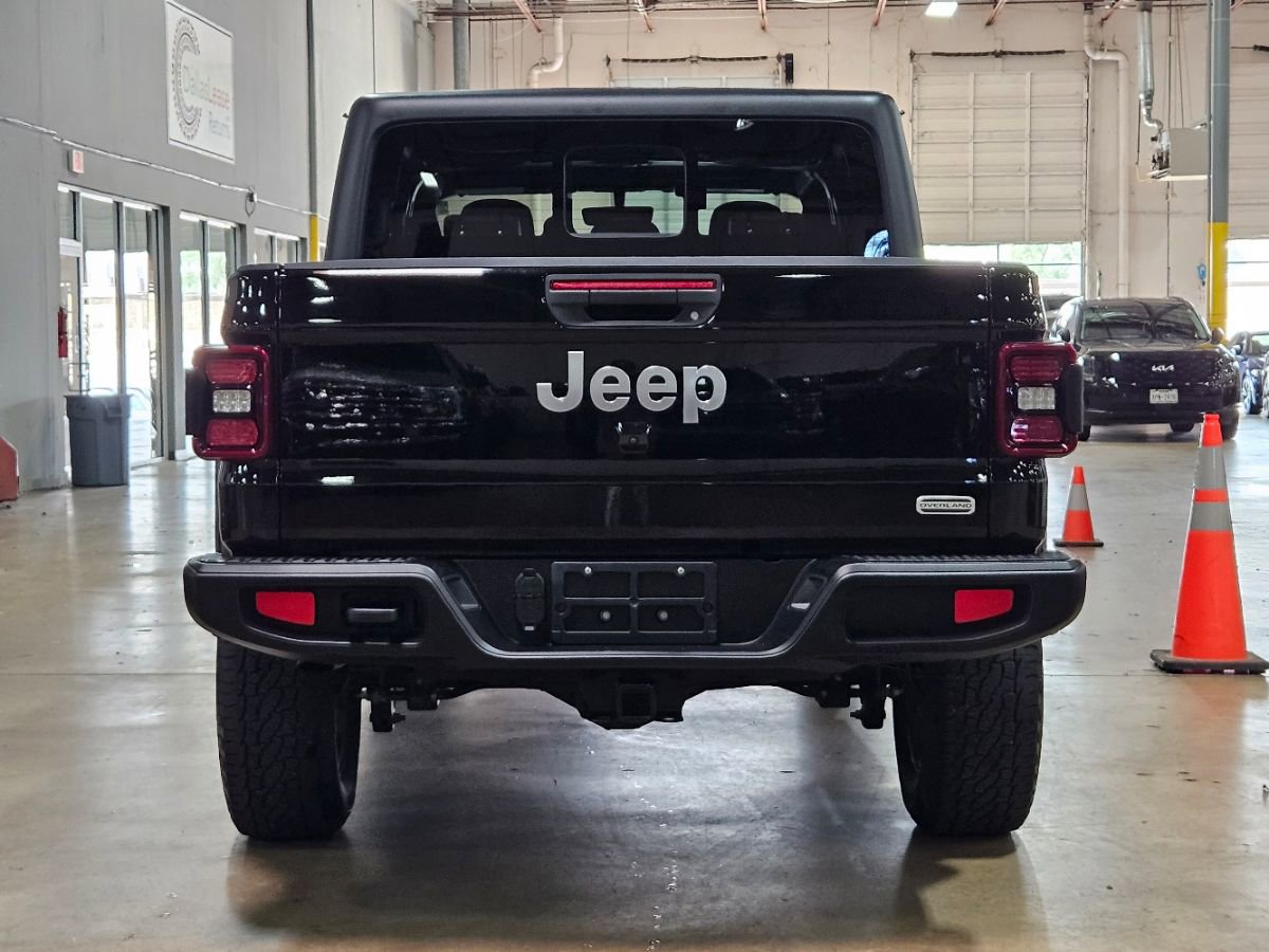 Used 2020 Jeep Gladiator Overland AWD/4WD image 7