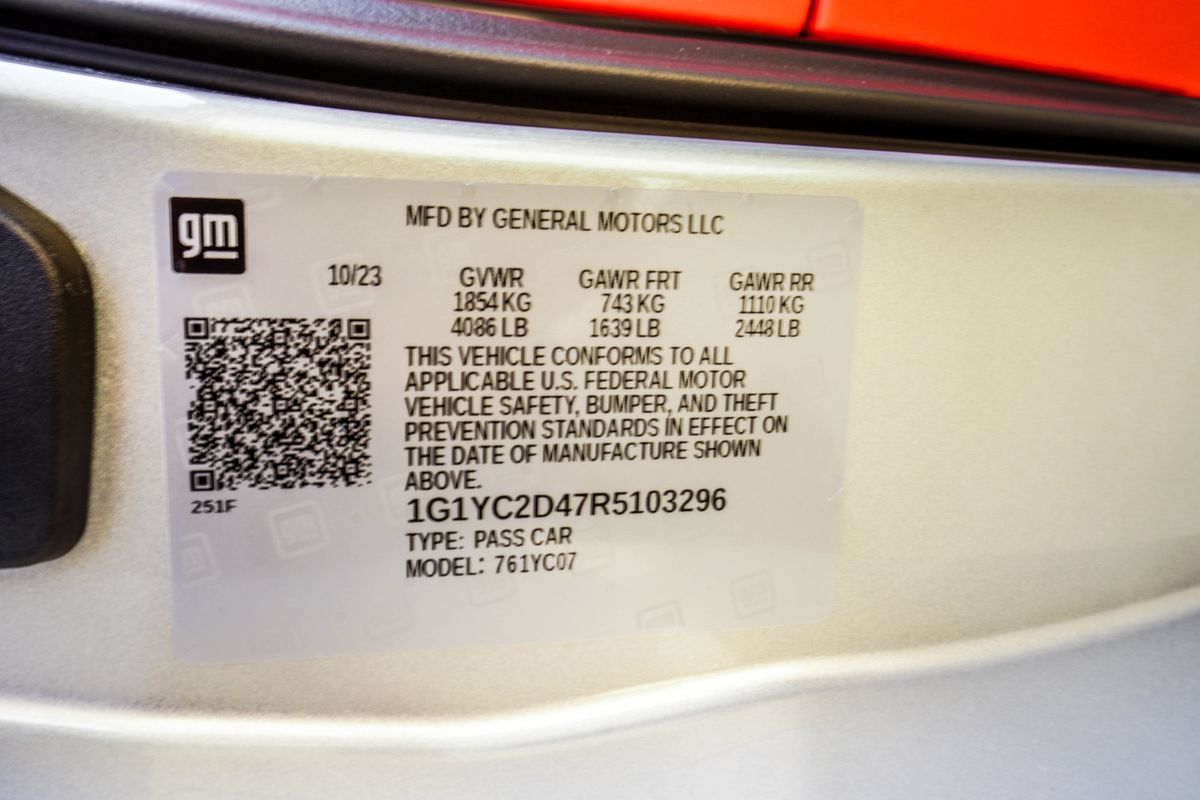 Used 2024 Chevrolet Corvette Stingray Premium Cpe w/ Z51 Performance Package RWD image 38