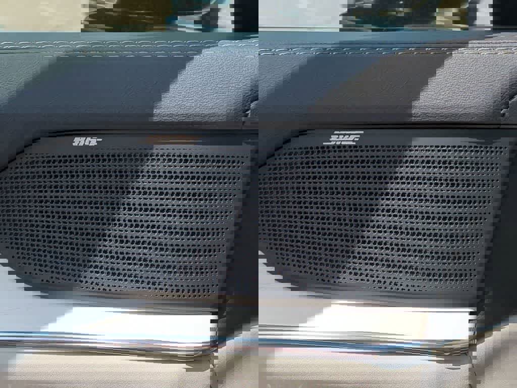 New 2025 Volvo EX90 Plus image 31