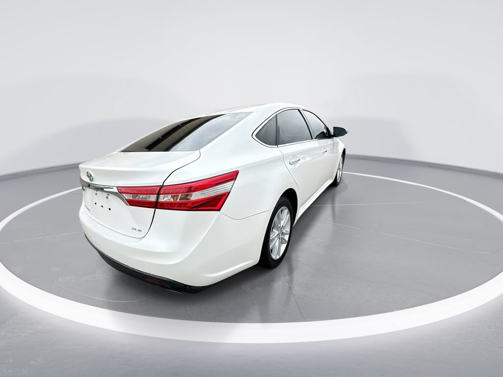 Used 2014 Toyota Avalon XLE FWD image 8