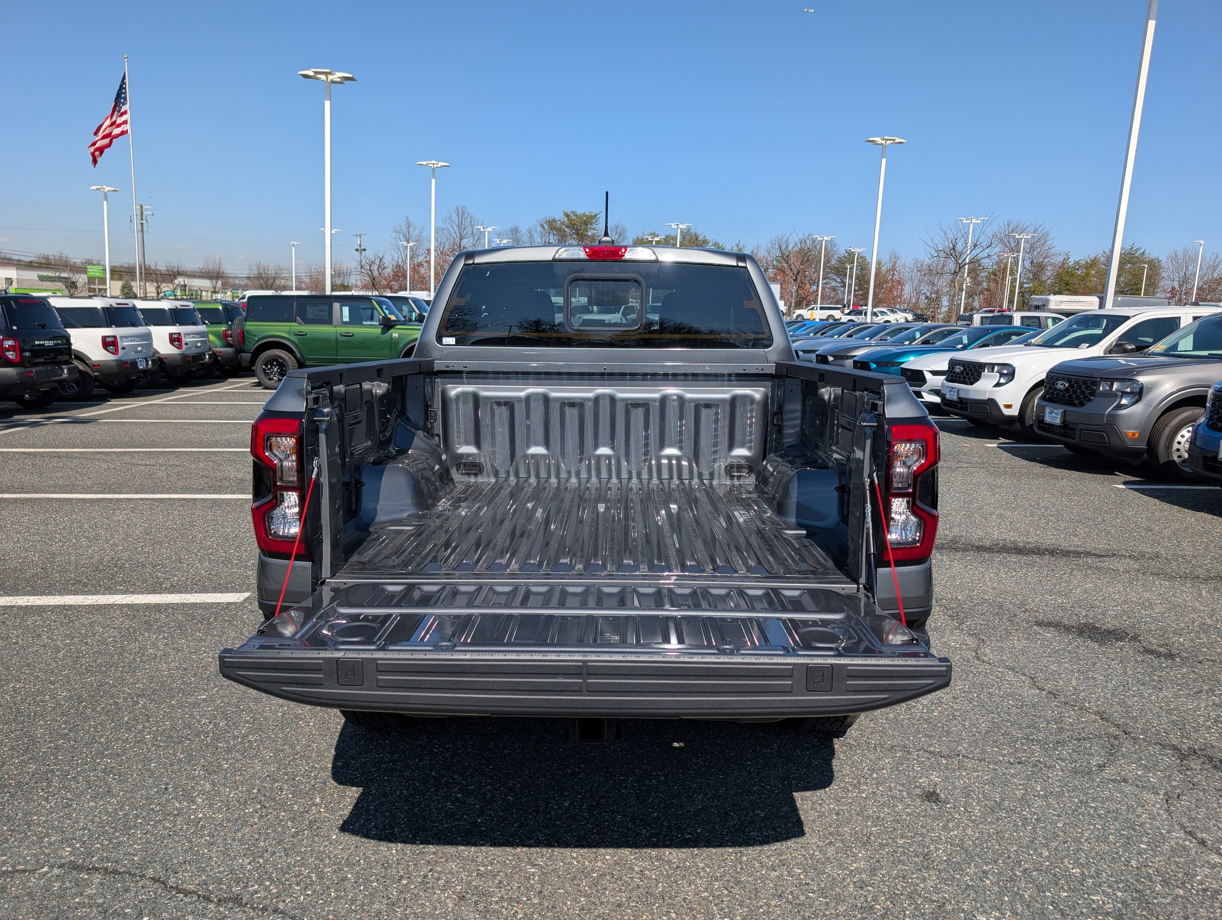 New 2026 Ford Ranger XLT w/ Equipment Group 301A High image 8