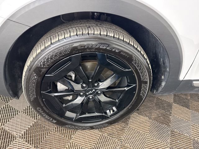 Certified 2023 Kia Telluride S w/ S Sunroof Package image 31