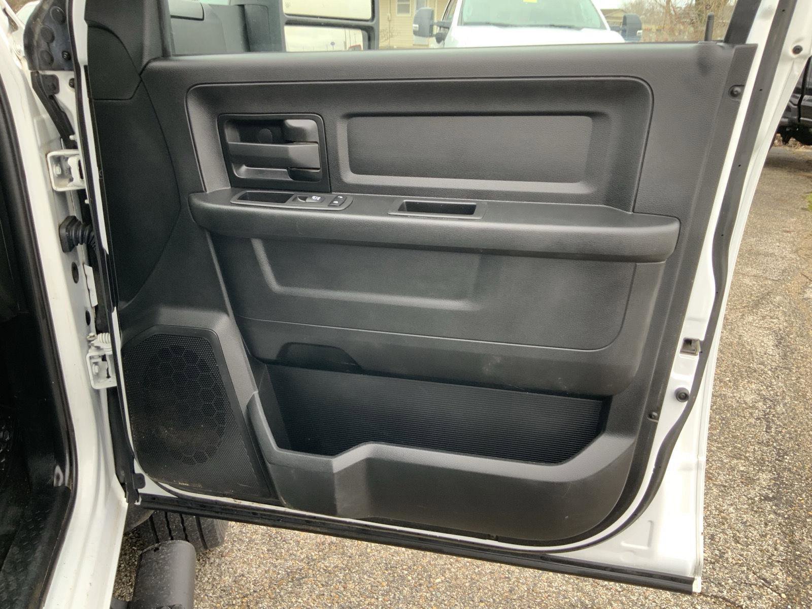 Used 2023 RAM 4500 Tradesman w/ Chrome Appearance Group image 49