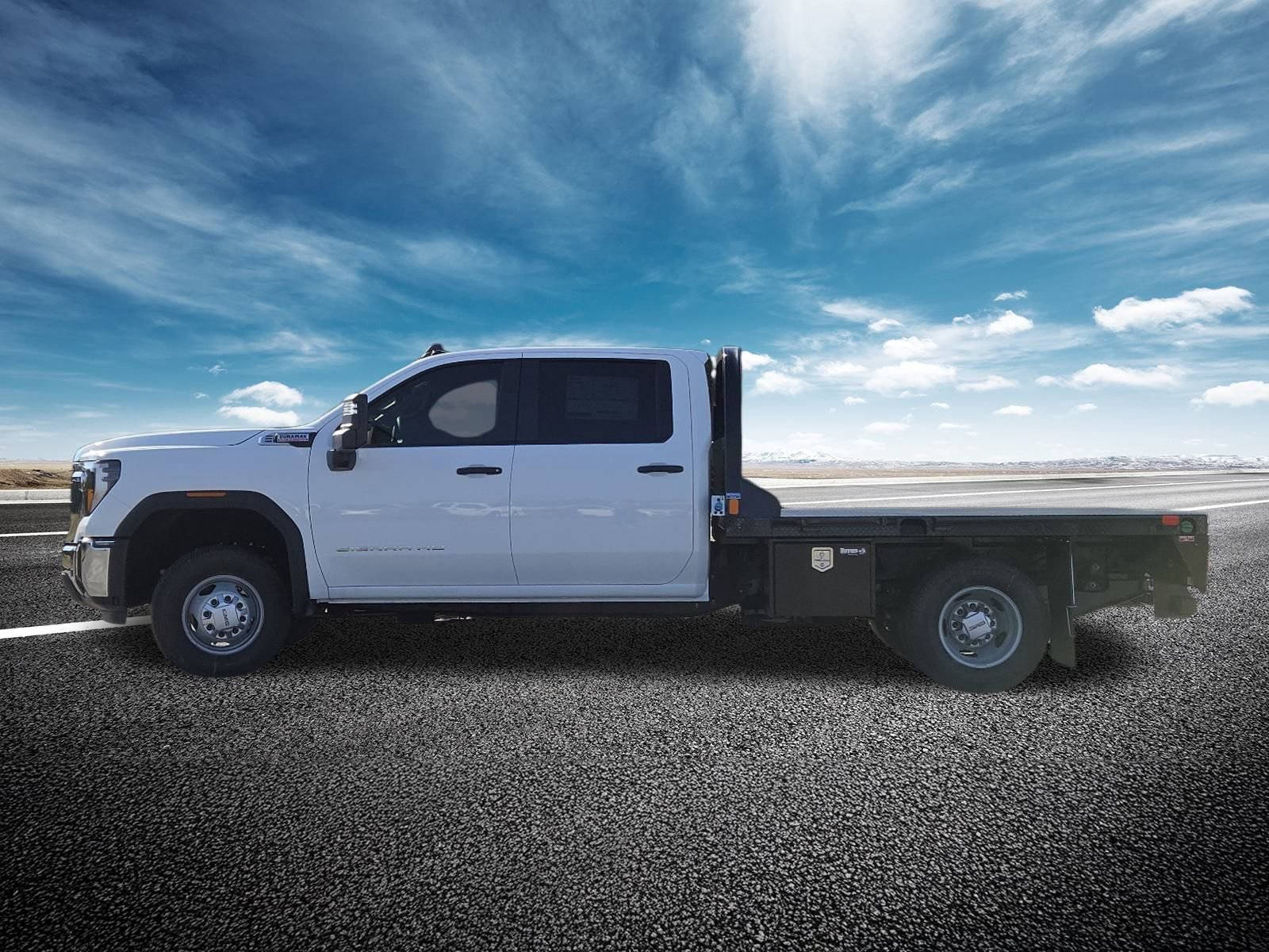 New 2026 GMC Sierra 3500 Pro w/ Convenience Package image 17