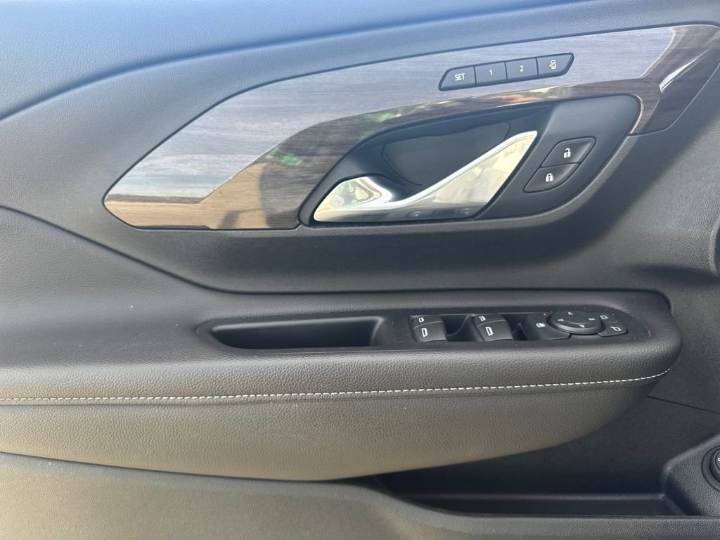 Used 2020 GMC Terrain Denali w/ Denali Premium Package image 19