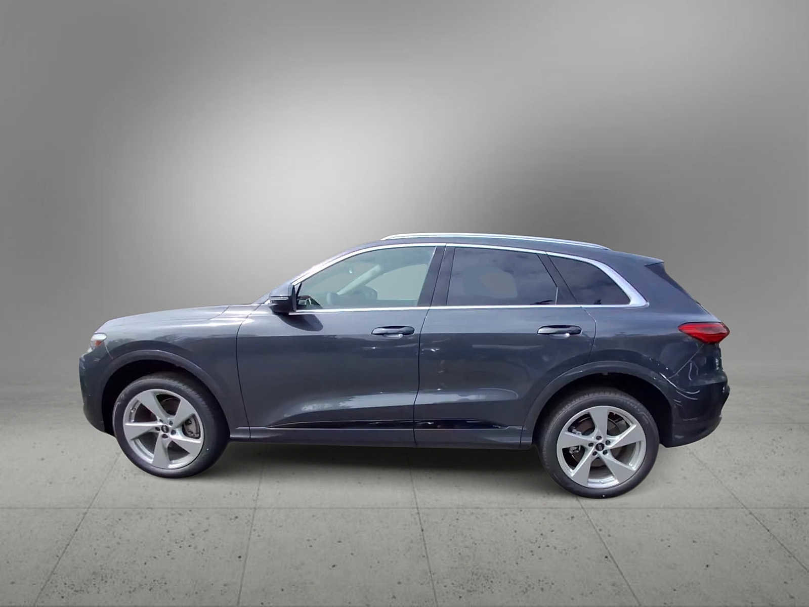 New 2025 Audi Q5 Premium Plus image 5