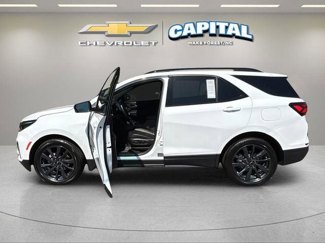 Used 2024 Chevrolet Equinox RS w/ RS Leather Package FWD image 10