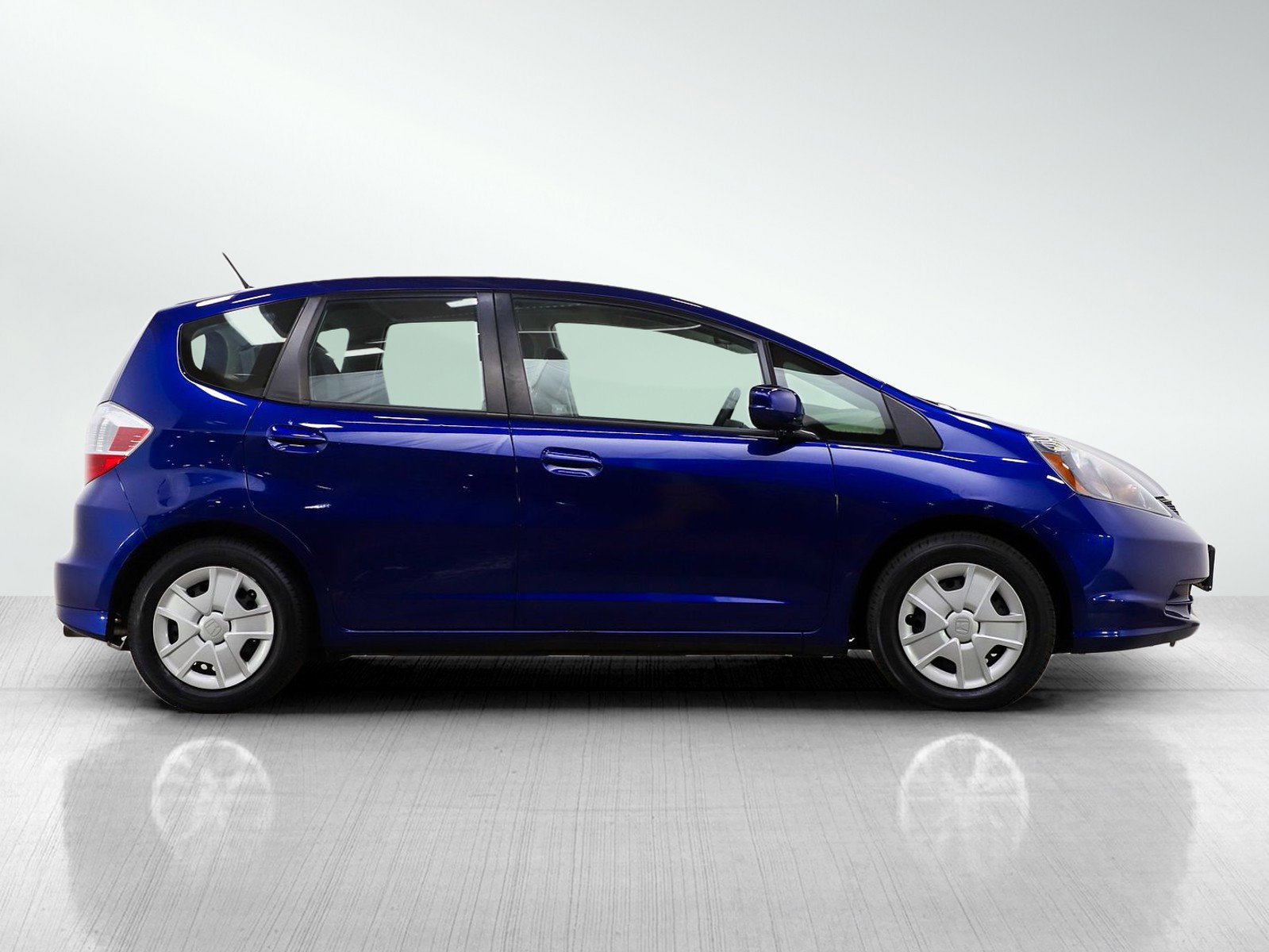 Used 2013 Honda Fit image 6