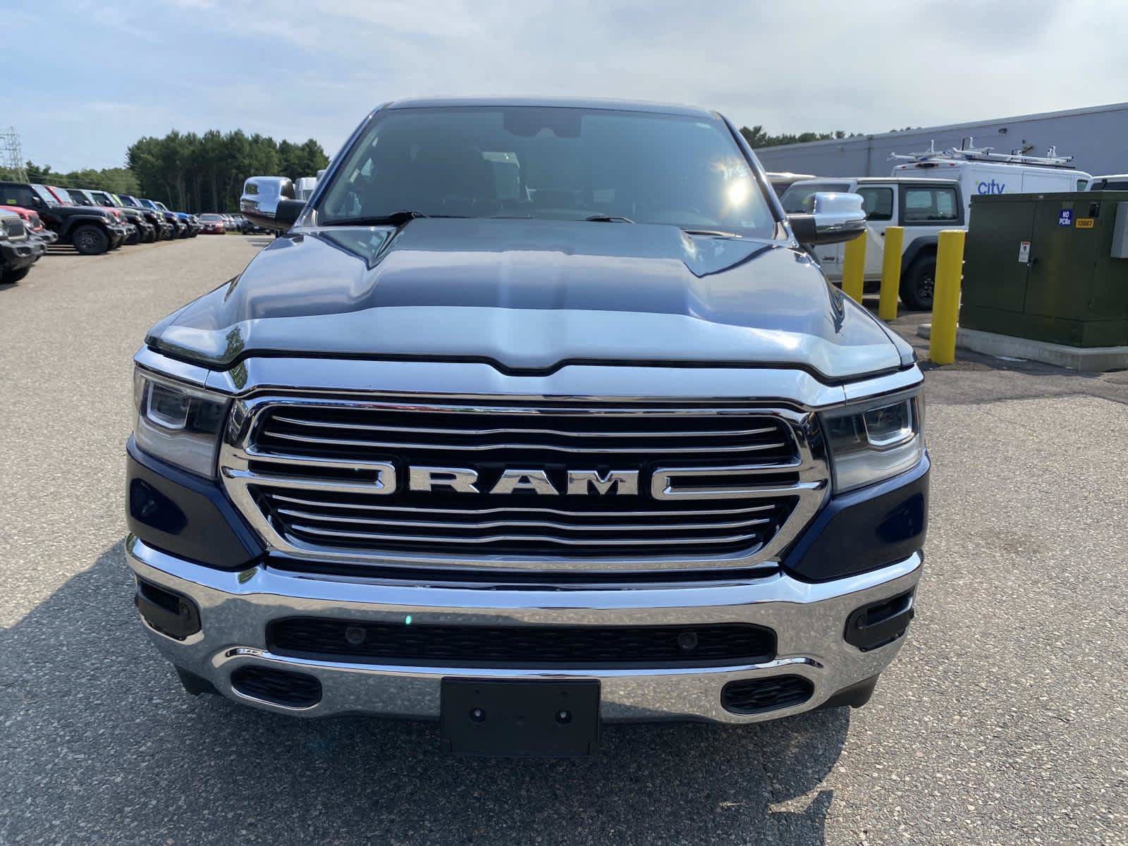 Used 2023 RAM 1500 Laramie AWD/4WD image 9