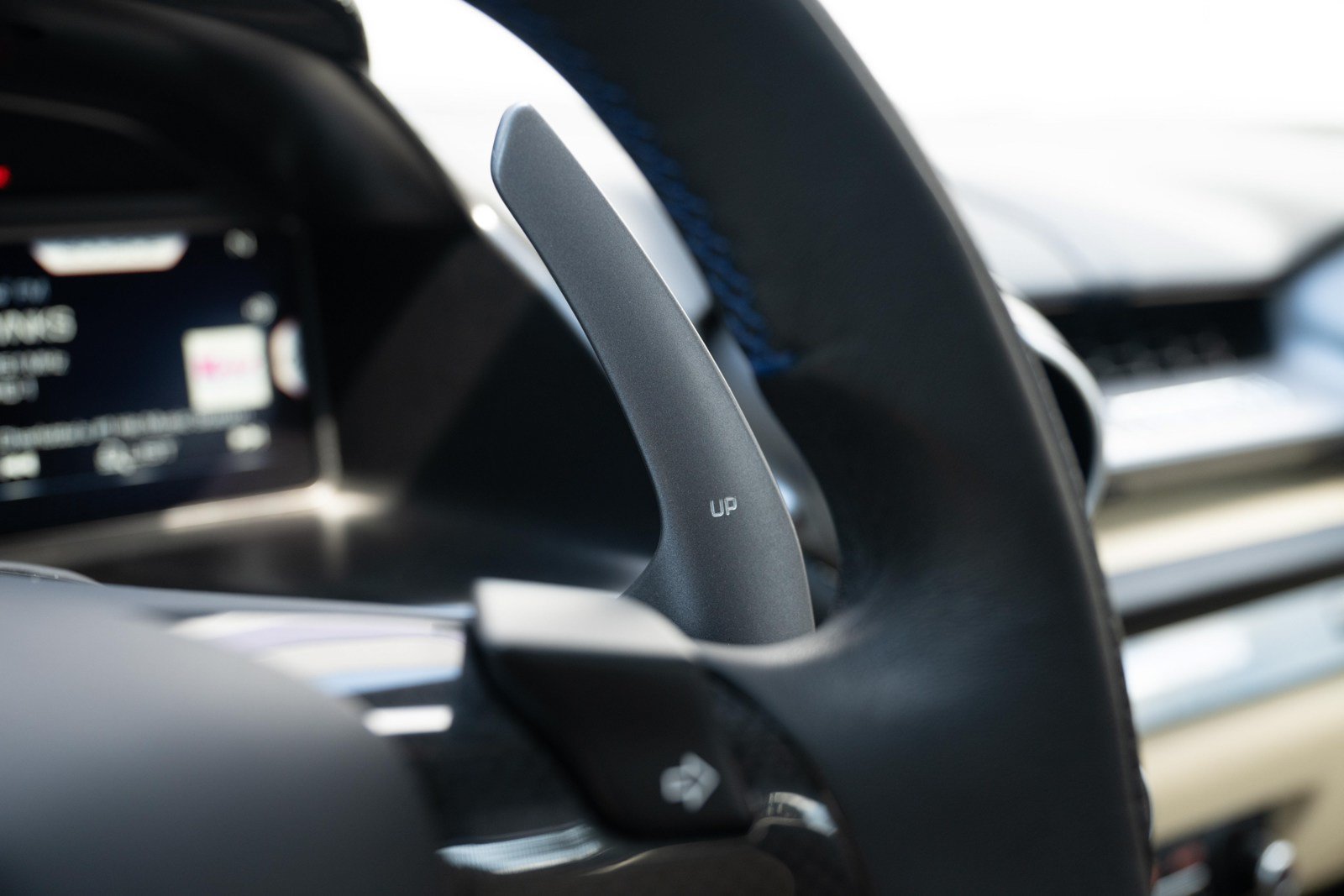 Used 2021 Ferrari 812 GTS RWD image 40
