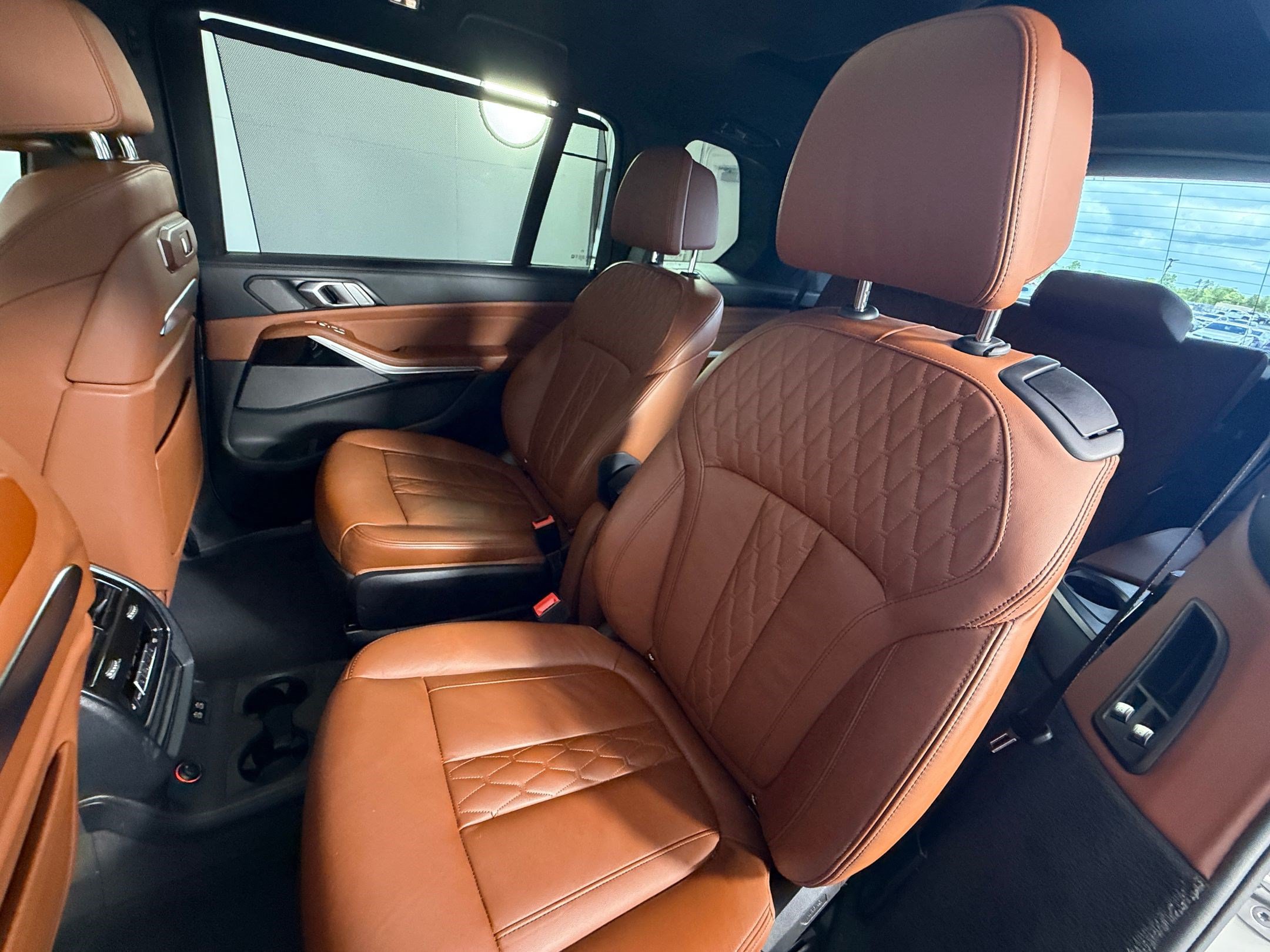 Used 2024 BMW X7 M60i w/ Executive Package AWD/4WD image 29