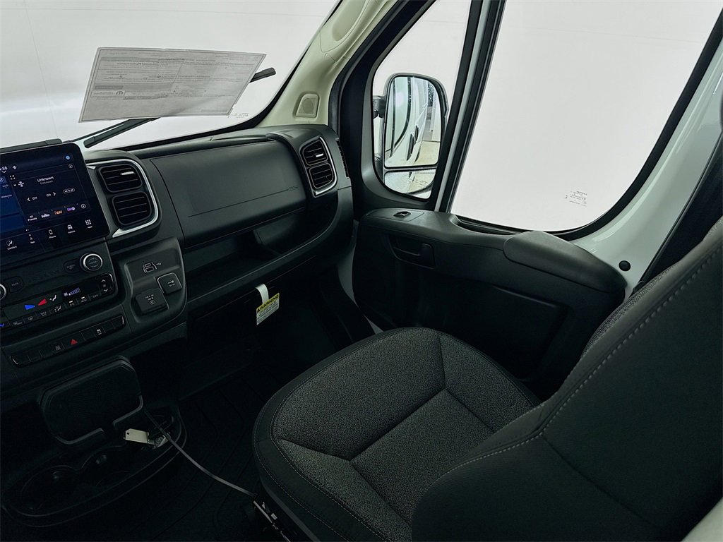 New 2026 RAM ProMaster 3500 w/ Quick Order Package 22G SLT image 25