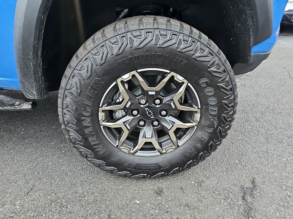 Used 2026 Chevrolet Colorado ZR2 AWD/4WD image 8