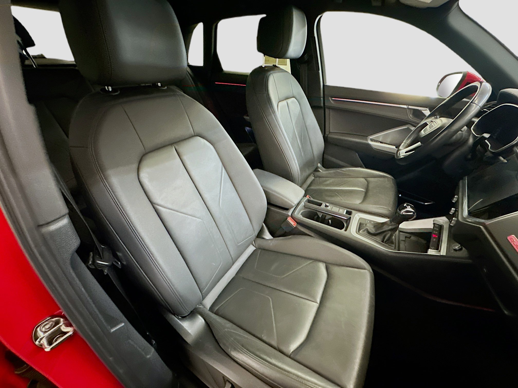 Used 2021 Audi Q3 2.0T Premium Plus w/ Premium Plus Package image 34