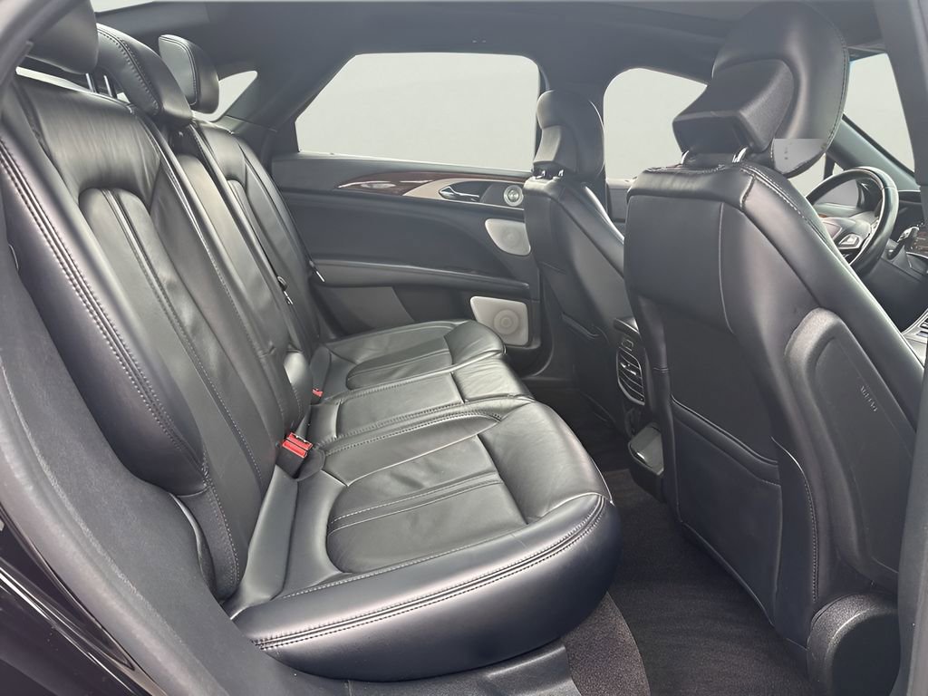 Used 2019 Lincoln MKZ Reserve w/ Luxury Package image 17