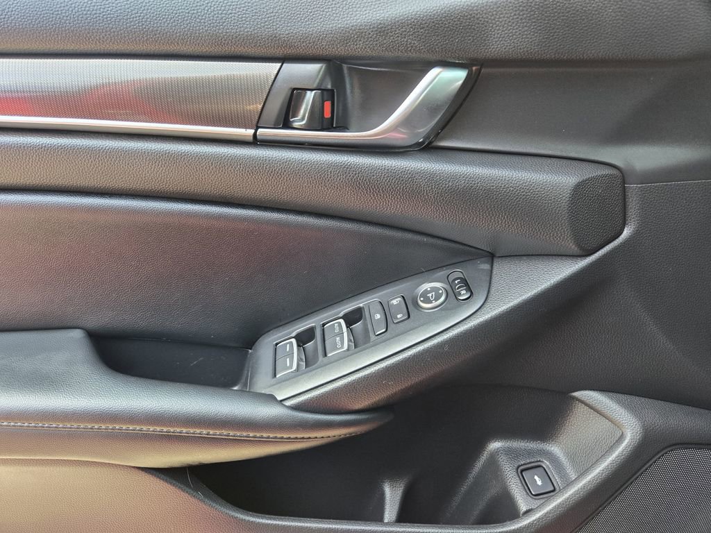 Used 2022 Honda Accord Sport image 19