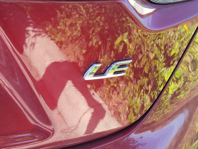 Used 2026 Toyota Corolla LE FWD image 5