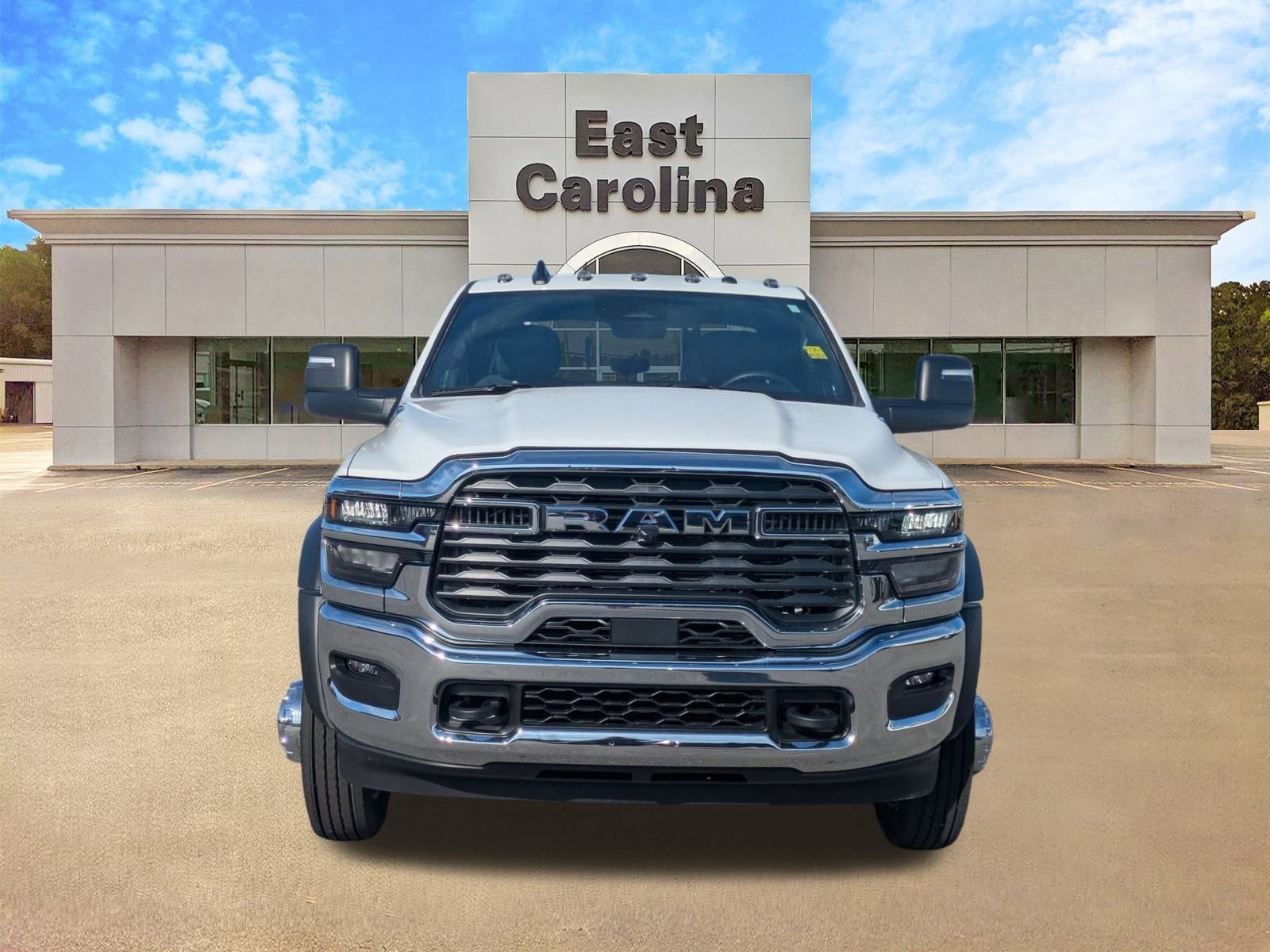 New 2026 RAM 4500 Tradesman w/ Chrome Appearance Group image 8