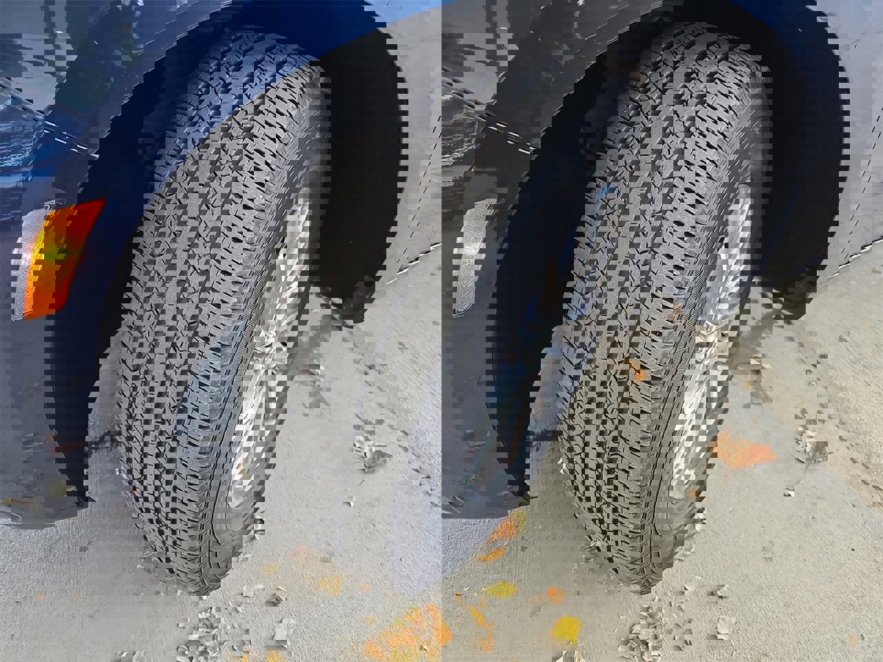 Certified 2023 Buick Enclave Essence image 32