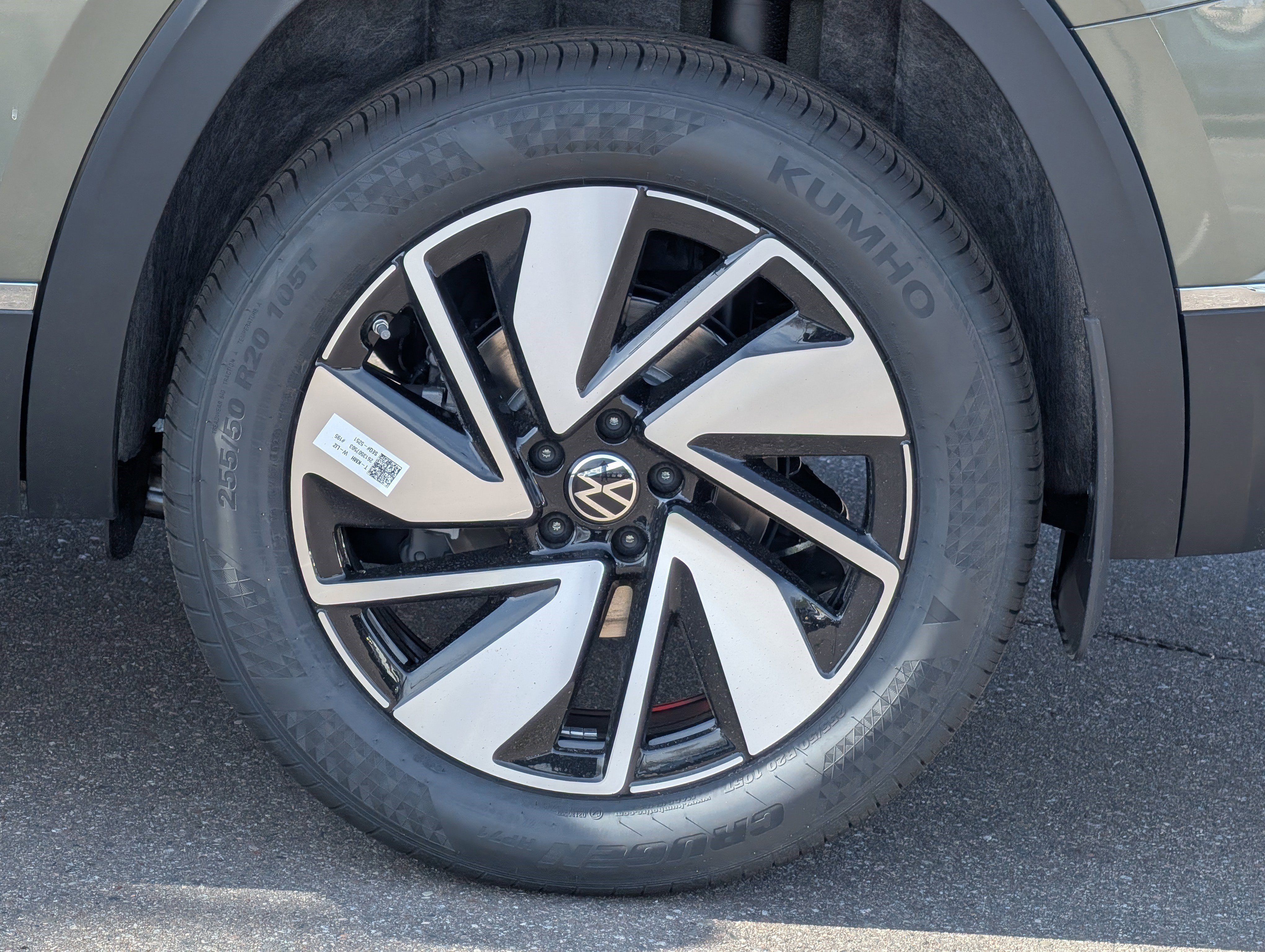 New 2026 Volkswagen Atlas SEL AWD/4WD image 3