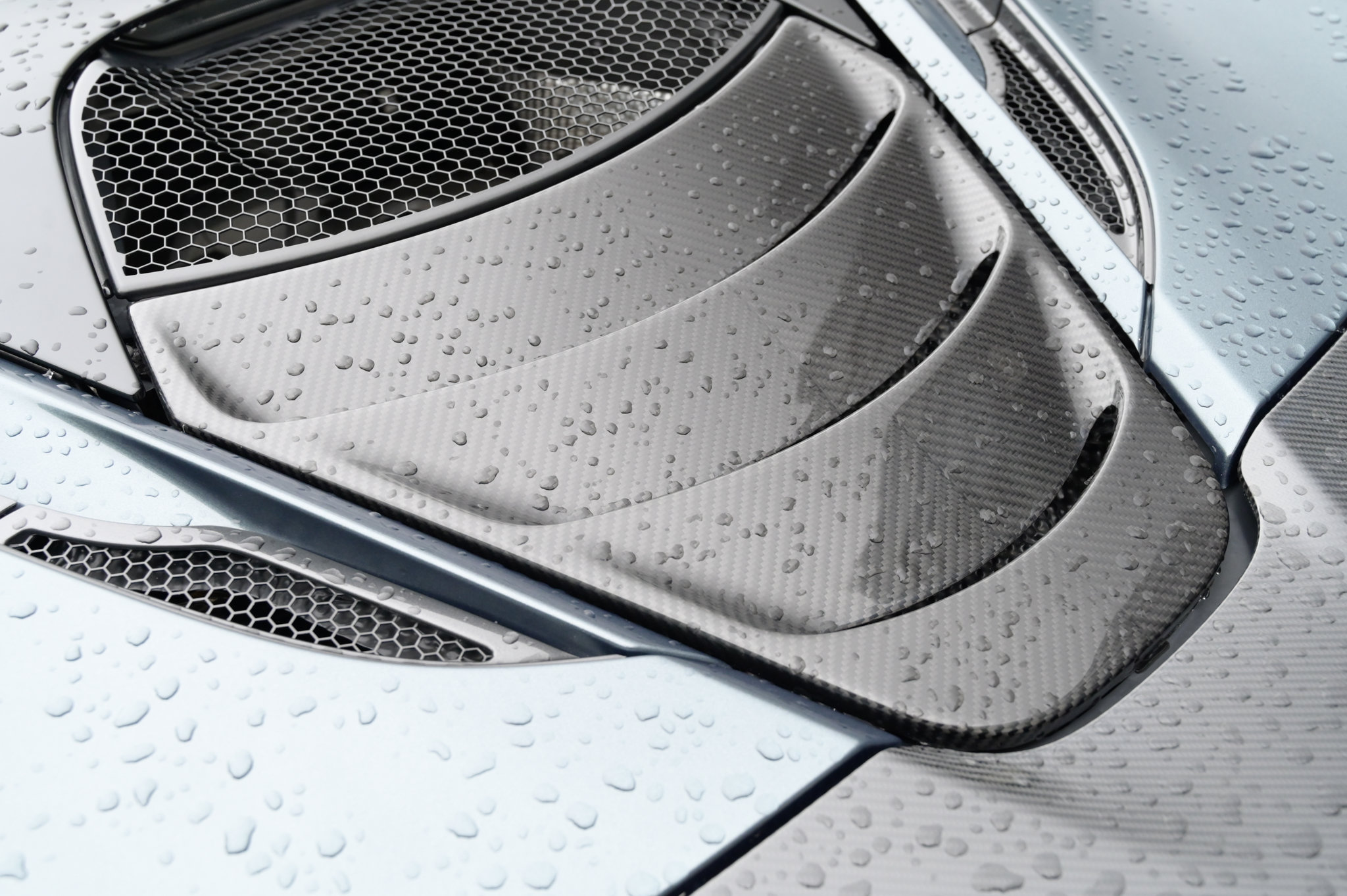 Used 2018 McLaren 720S Luxury RWD image 34