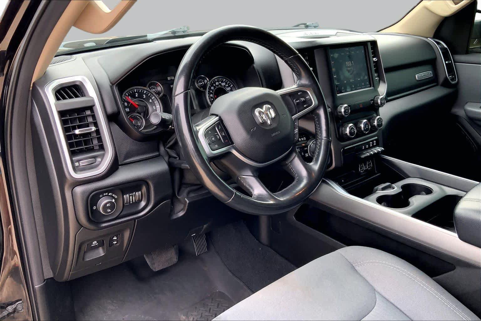 Used 2019 RAM 1500 Big Horn AWD/4WD image 17