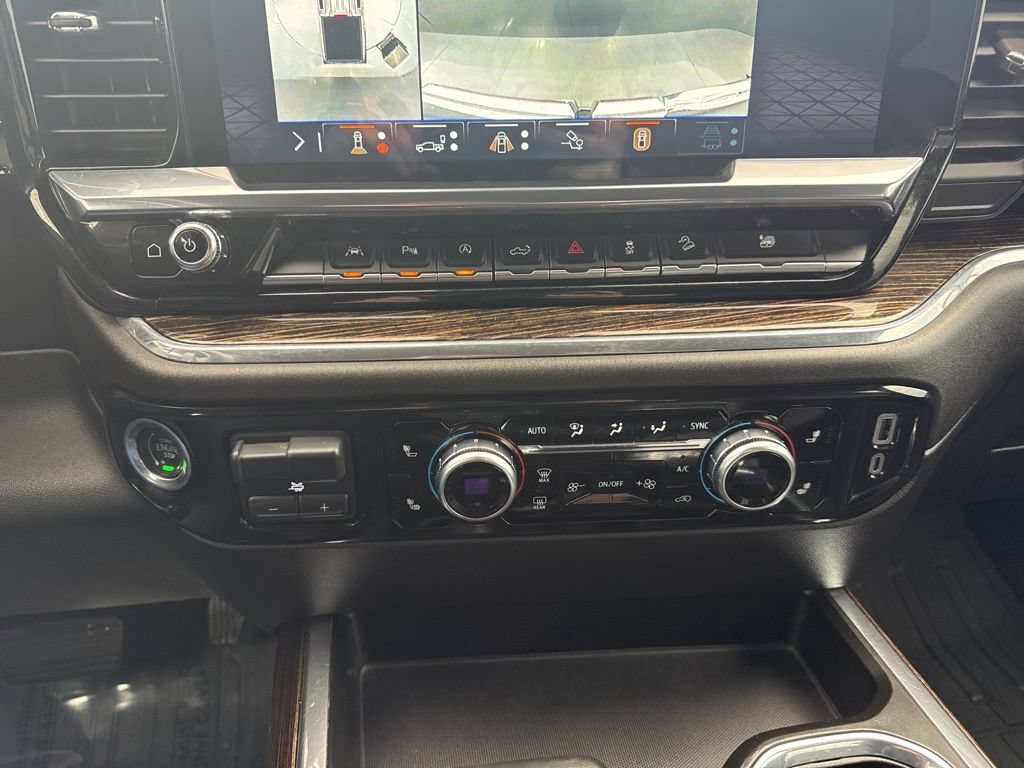 Used 2024 GMC Sierra 1500 Elevation w/ Elevation Premium Package AWD/4WD image 19