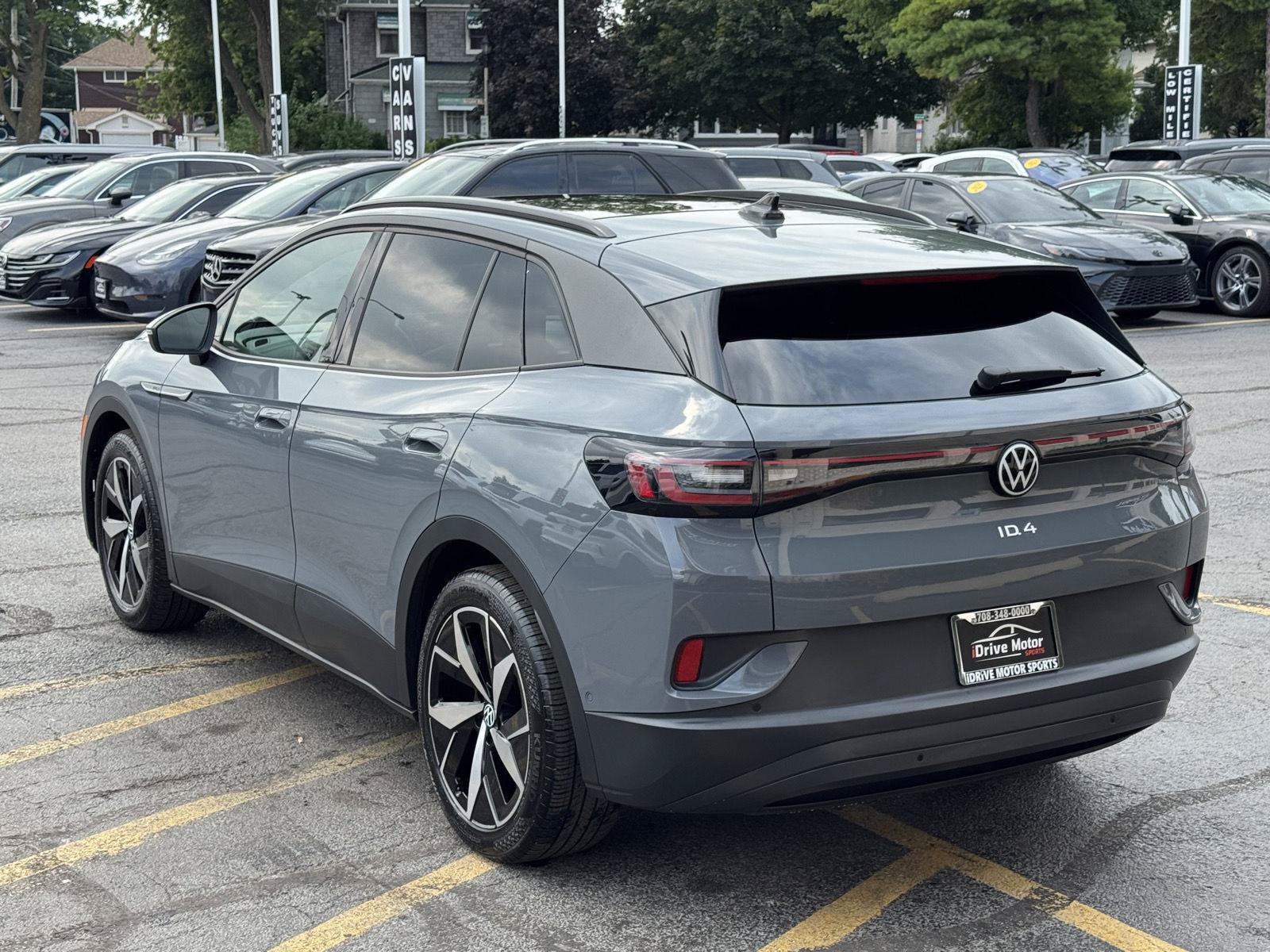 Used 2023 Volkswagen ID.4 Pro S RWD image 8