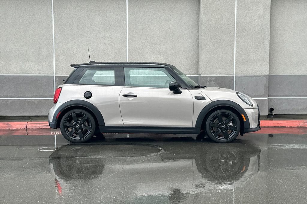Used 2023 MINI Cooper S w/ Signature Upholstery Package image 3