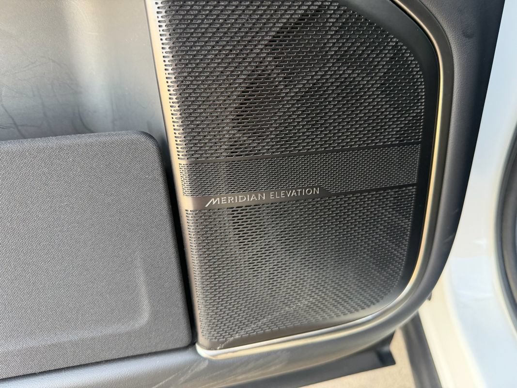 Used 2022 Rivian R1T Adventure AWD/4WD image 19