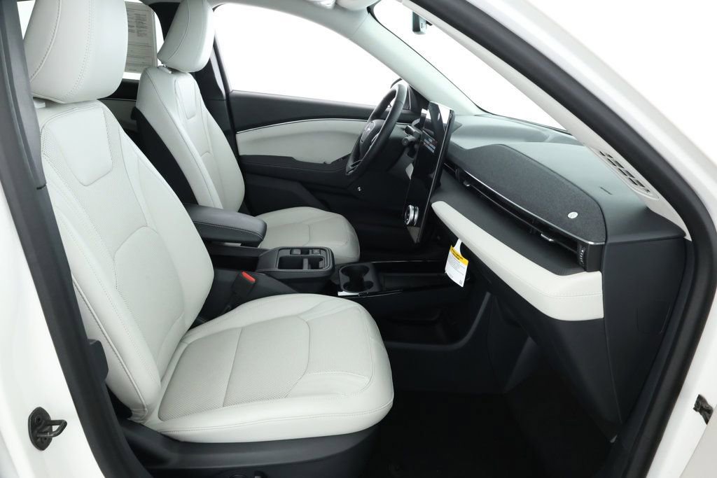 Used 2025 Ford Mustang Mach-E Premium w/ Interior Protection Package image 22