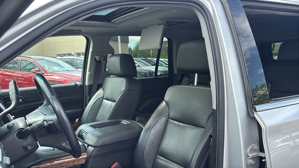 Used 2018 Chevrolet Tahoe Premier AWD/4WD image 10