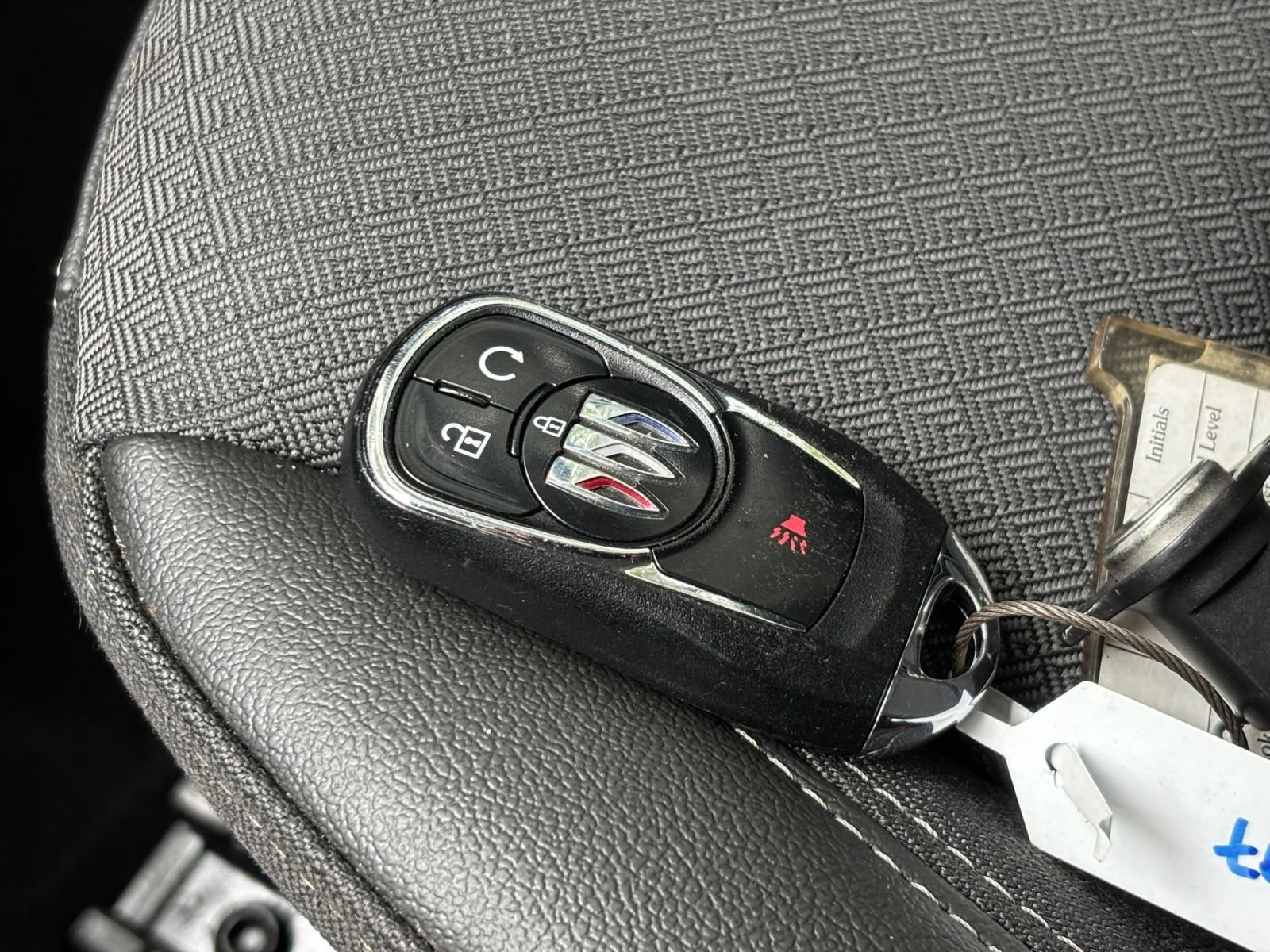 Used 2025 Buick Encore GX Preferred FWD image 21
